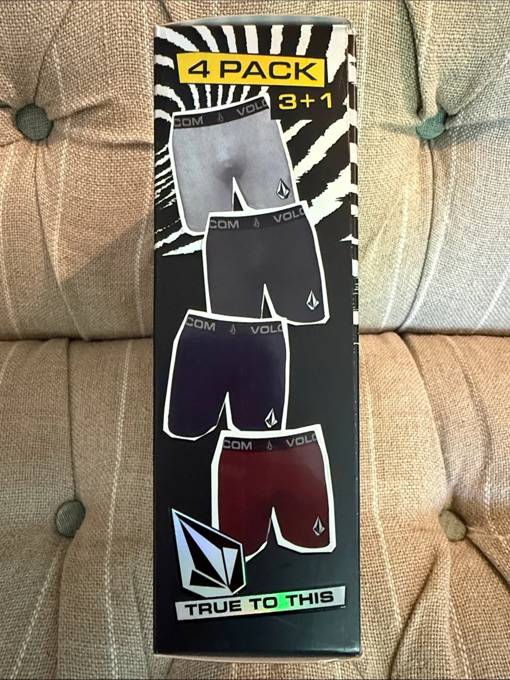 NIB Volcom 4-Pack Boxer Briefs + 3 Brand New - 7 TOTAL